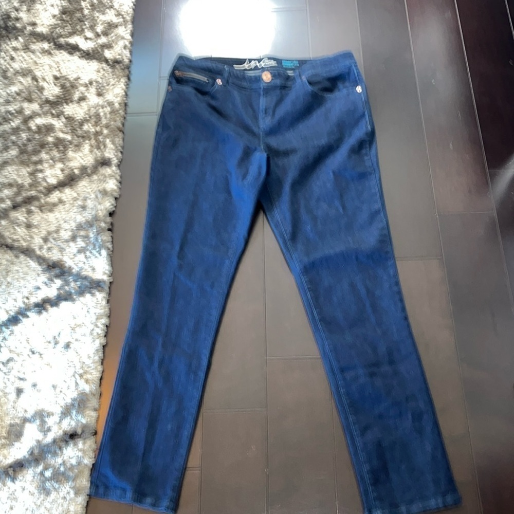INTERNATIONAL CONCEPTS INC Skinny Leg Regular Fit Jeans Size 14